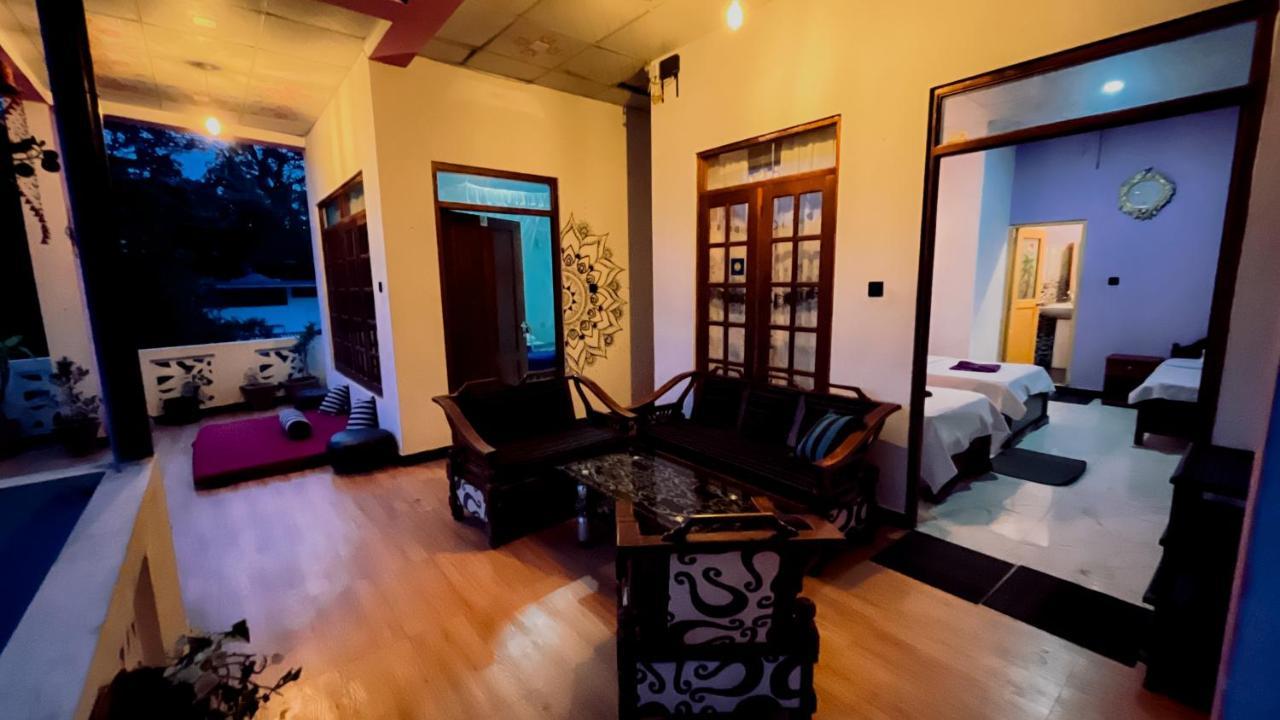 Adhi'S Place Ella Zewnętrze zdjęcie