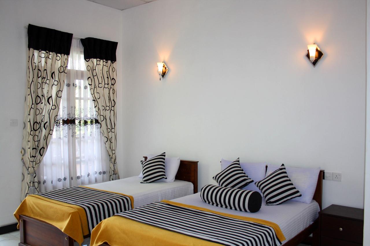 Adhi'S Place Ella Zewnętrze zdjęcie